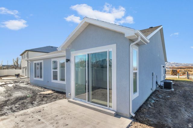 552 S RIVERGATE DR, Logan, UT 84321