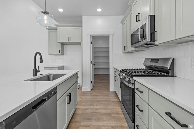 552 S RIVERGATE DR, Logan, UT 84321