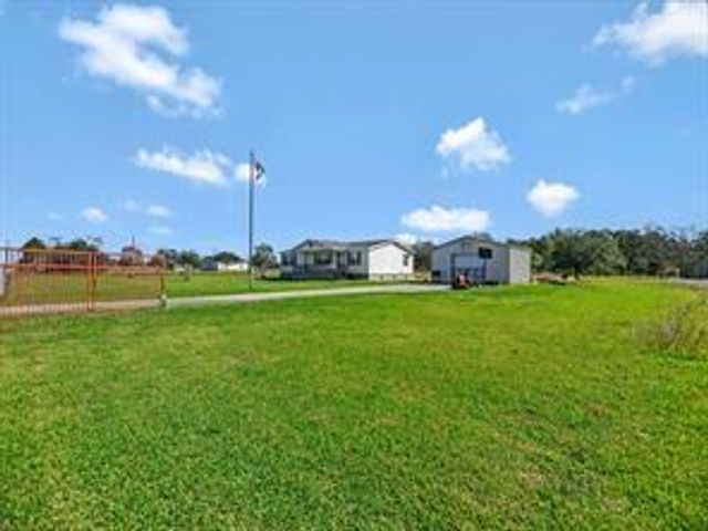 13515 County Road 184, Alvin, TX 77511