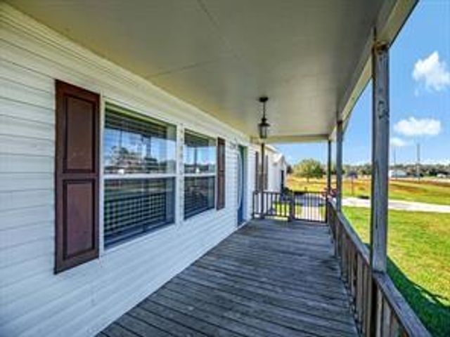 13515 County Road 184, Alvin, TX 77511