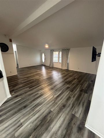 13515 County Road 184, Alvin, TX 77511