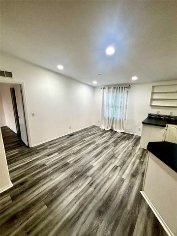 13515 County Road 184, Alvin, TX 77511