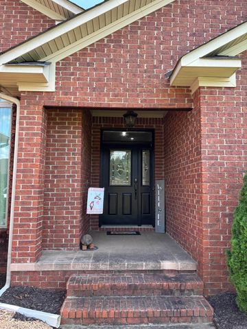 3715 McConnell Drive, Conway, AR 72034
