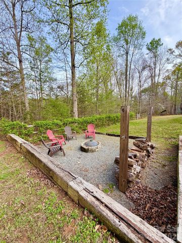 1142 Clearwater Parkway, Rutherfordton, NC 28139
