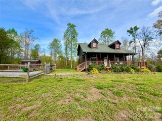 1142 Clearwater Parkway, Rutherfordton, NC 28139