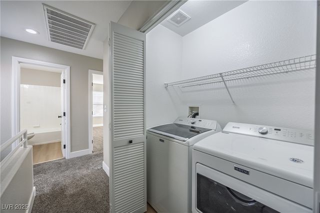 1424 Bow Creek Court, Las Vegas, NV 89128