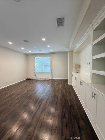 422 W Route 66 52, Glendora, CA 91740