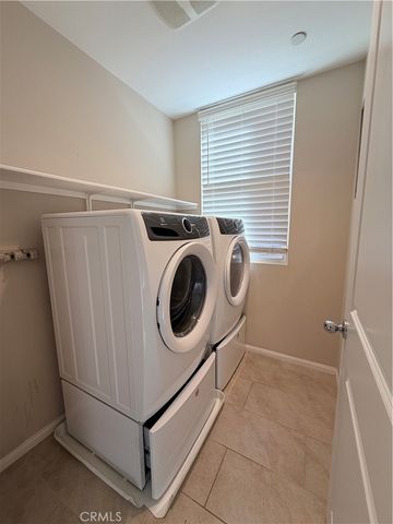 422 W Route 66 52, Glendora, CA 91740