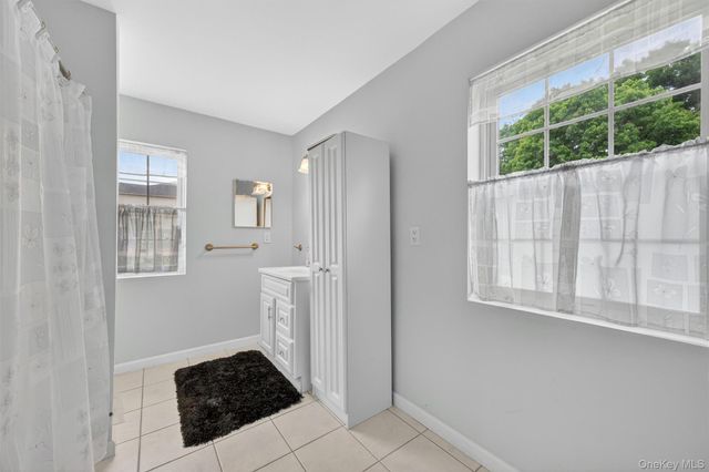 39 Goffredo Court, Middletown, NY 10940