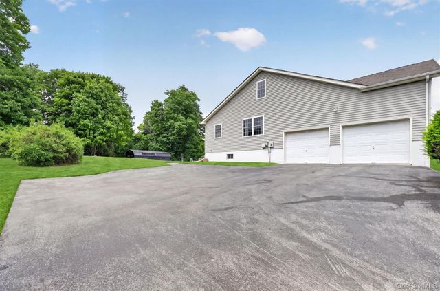 39 Goffredo Court, Middletown, NY 10940