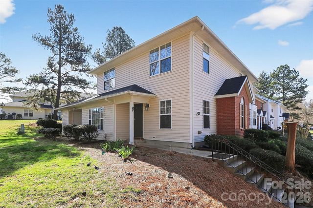 4298 Melrose Club Drive, Matthews, NC 28105