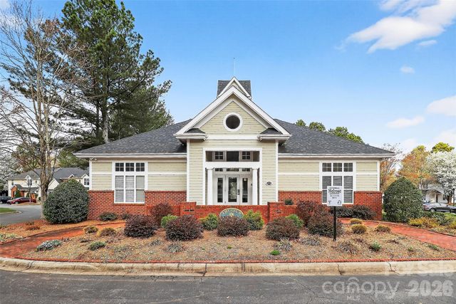 4298 Melrose Club Drive, Matthews, NC 28105