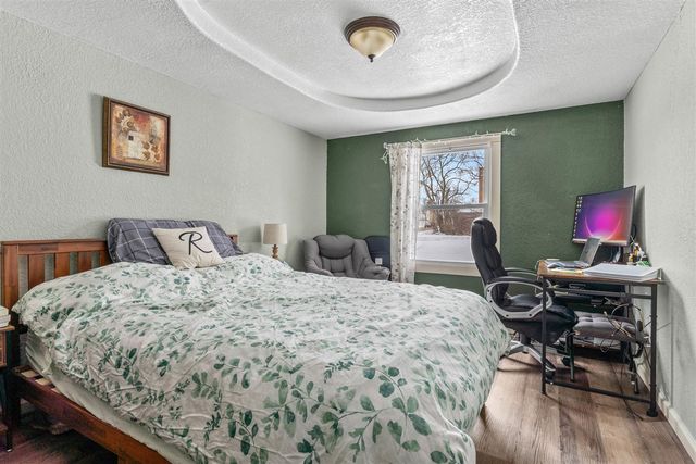 34 Oak Street, Hillsdale, MI 49242