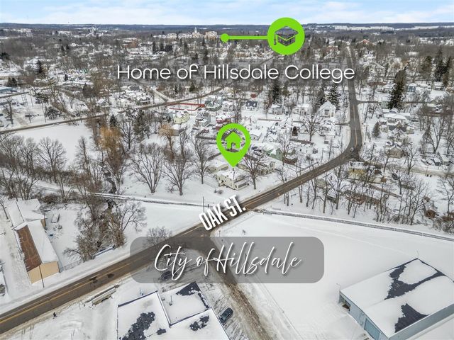 34 Oak Street, Hillsdale, MI 49242