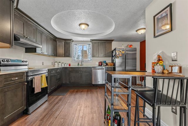 34 Oak Street, Hillsdale, MI 49242