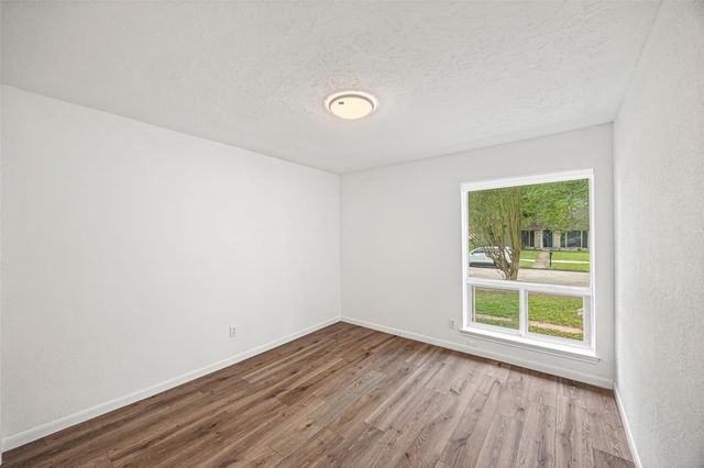 10523 Sageburrow Drive, Houston, TX 77089