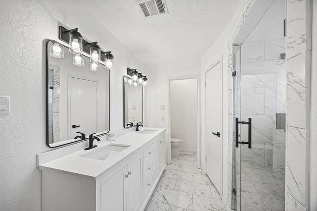 10523 Sageburrow Drive, Houston, TX 77089