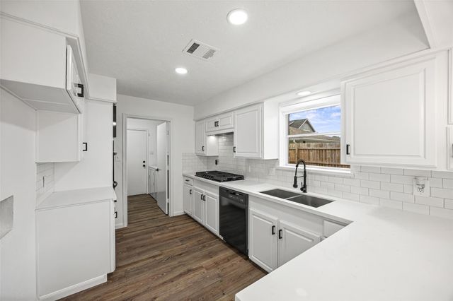 10523 Sageburrow Drive, Houston, TX 77089