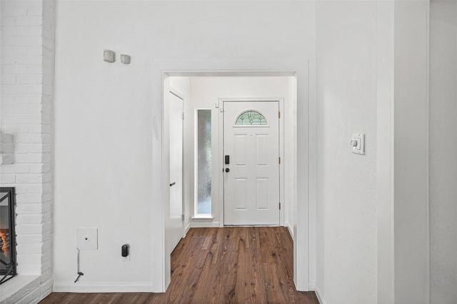 10523 Sageburrow Drive, Houston, TX 77089