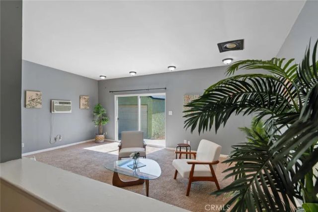 1843 Kenneth Way, Pasadena, CA 91103