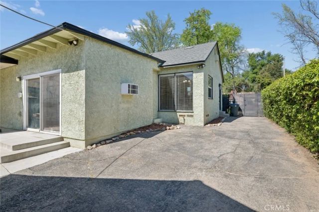 1843 Kenneth Way, Pasadena, CA 91103