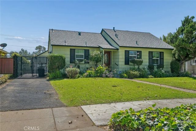 1843 Kenneth Way, Pasadena, CA 91103