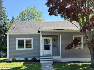 28 Quaspeak Road, Congers, NY 10920
