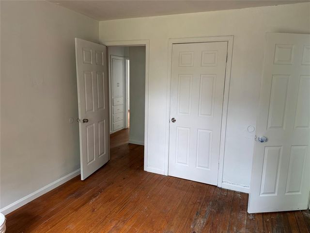 1037 Hoyt Avenue, Oklahoma City, OK 73114