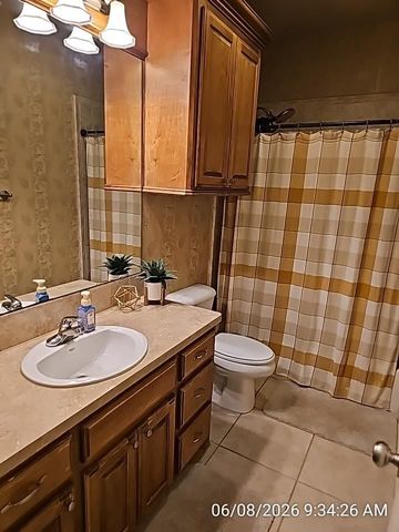 5019 NE Haddington Pl, Lawton, OK 73507