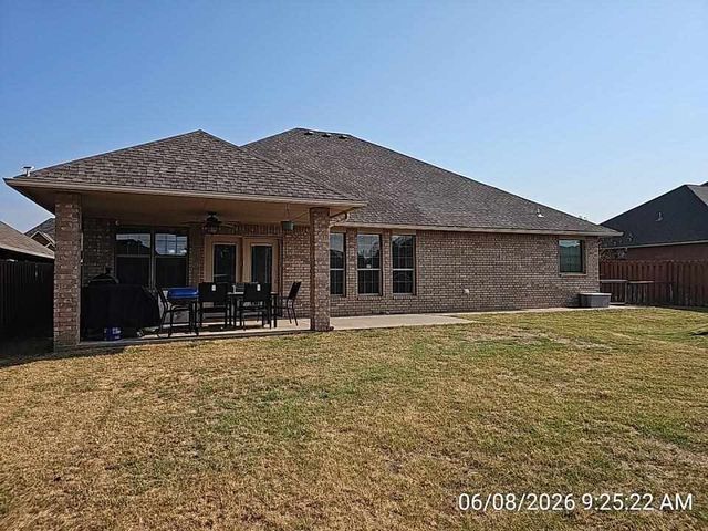 5019 NE Haddington Pl, Lawton, OK 73507