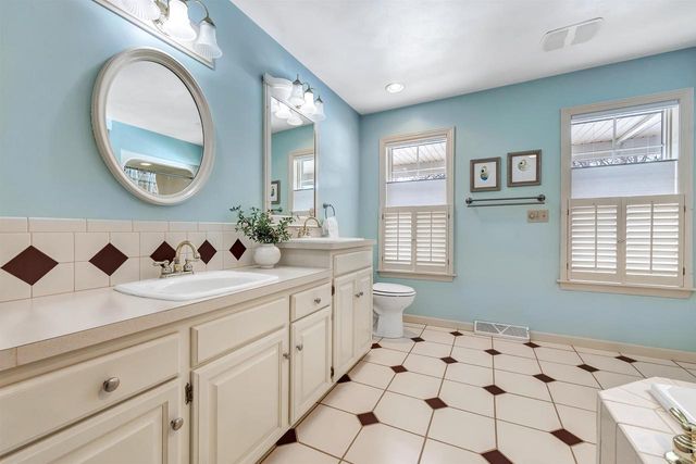 764 BROOKWOOD DRIVE, Seymour, WI 54165