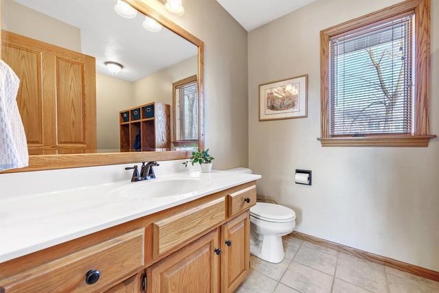 764 BROOKWOOD DRIVE, Seymour, WI 54165