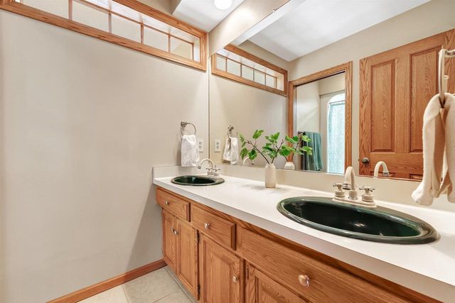 764 BROOKWOOD DRIVE, Seymour, WI 54165