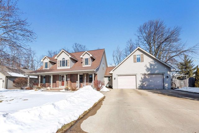 764 BROOKWOOD DRIVE, Seymour, WI 54165
