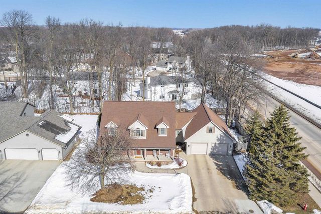 764 BROOKWOOD DRIVE, Seymour, WI 54165