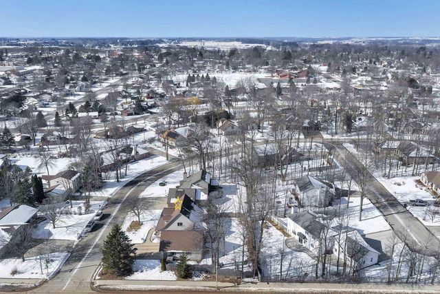 764 BROOKWOOD DRIVE, Seymour, WI 54165