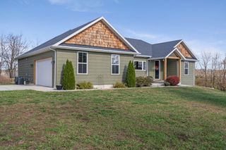 5961 N Silo Farms Lane, Willard, MO 65781