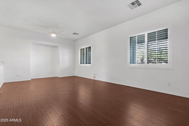 14376 W DESERT HILLS Drive, Surprise, AZ 85379