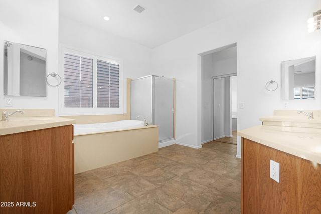 14376 W DESERT HILLS Drive, Surprise, AZ 85379