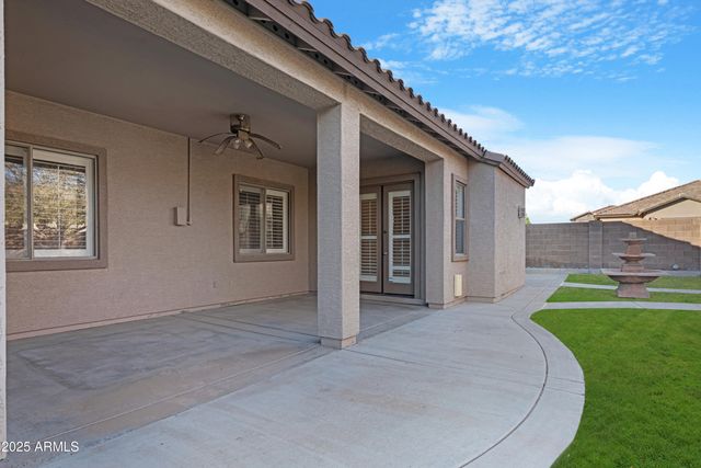 14376 W DESERT HILLS Drive, Surprise, AZ 85379