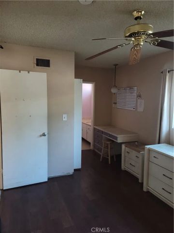 8600 Mason Avenue, Winnetka, CA 91306