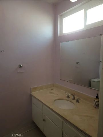 8600 Mason Avenue, Winnetka, CA 91306