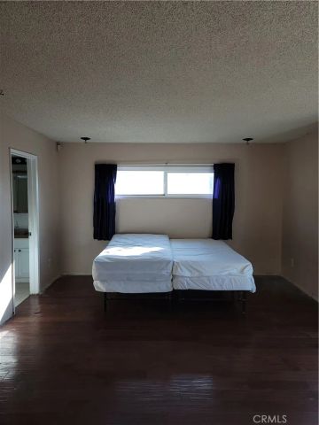 8600 Mason Avenue, Winnetka, CA 91306