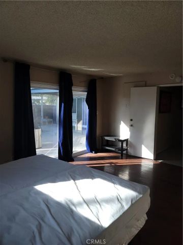 8600 Mason Avenue, Winnetka, CA 91306