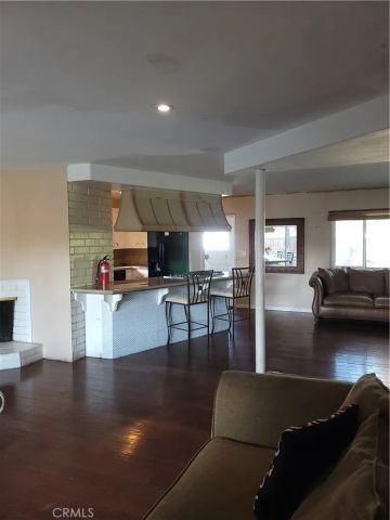 8600 Mason Avenue, Winnetka, CA 91306