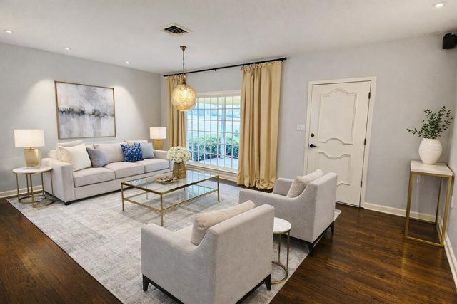 900 Nolan Trce, Leesville, LA 71446