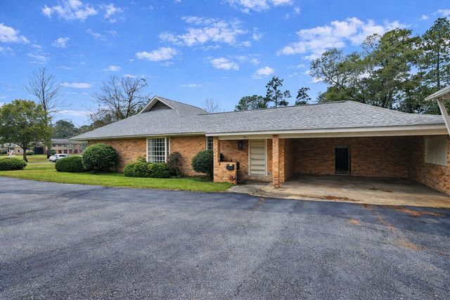900 Nolan Trce, Leesville, LA 71446