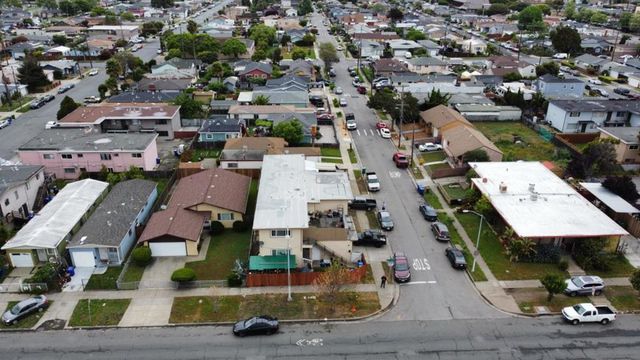 457 S 18th Street, Richmond, CA 94804