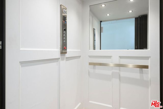 10950 Bellagio Road, Los Angeles, CA 90077