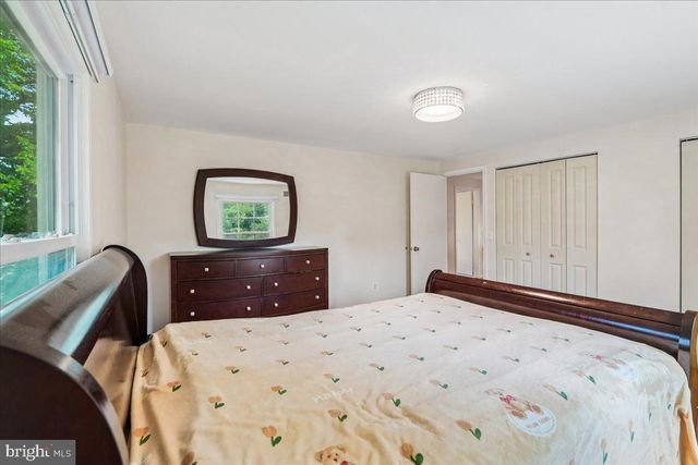 11119 LAMPLIGHTER LN, Potomac, MD 20854